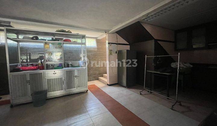 Disewakan Rumah Hook 3 Lantai Di Bukit Darmo Golf Surabaya Er 2