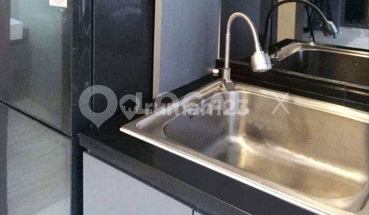 The Kensington Royal Suite Apartment, Clifford Tower 9th Floor, Kelapa Gading, North Jakarta