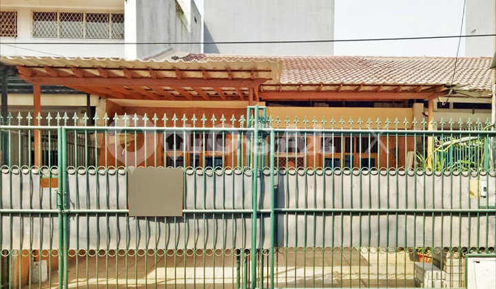 East Puan Coconut House, Kelapa Gading, North Jakarta East Puan Coconut House, Kelapa Gading, North Jakarta