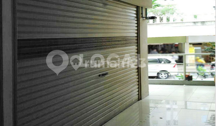 Gading Nias Residence Grand Emerald Shop/Kiosk, Kelapa Gading, North Jakarta