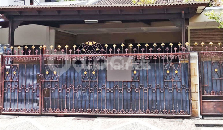 East Cengkir Coconut House, Kelapa Gading, North Jakarta