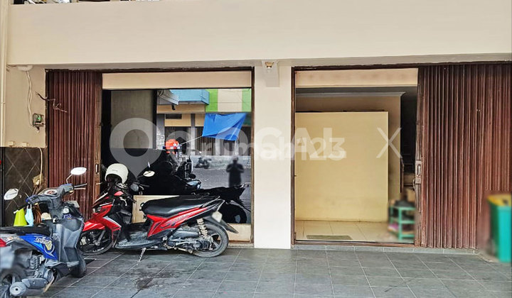 Ruko Summagung, Kelapa Gading, Jakarta Utara