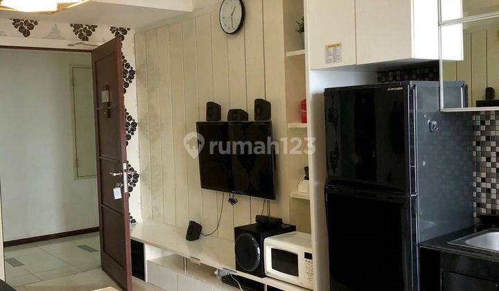 Sewa 2BR Furnish Interior Cakep Apt. Royal Mediterania Garden 1