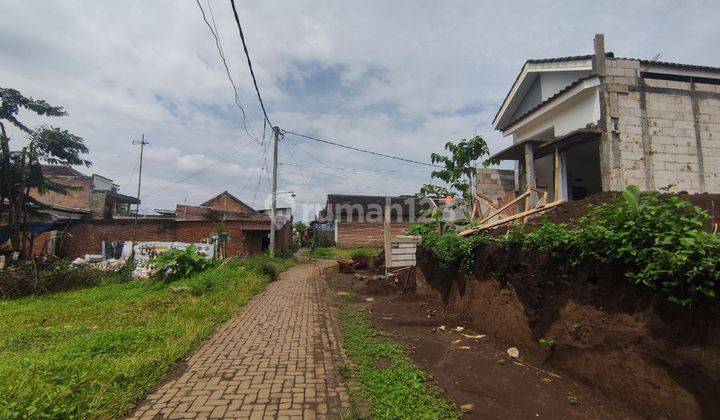 Rumah Baru di kota Malang murah butuh uang 4