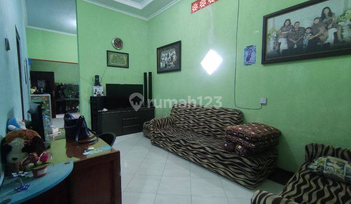 Rumah di kota Malang Nol Jalan Aspal dekat Rumah Sakit Sukun 4