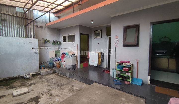 Rumah di kota Malang Nol Jalan Aspal dekat Rumah Sakit Sukun 7