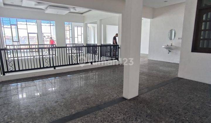 Ruang usaha di poros Borobudur cocok untuk kantor atau cafe 18