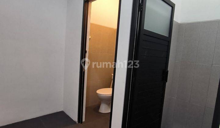Ruang usaha di poros Borobudur cocok untuk kantor atau cafe 27