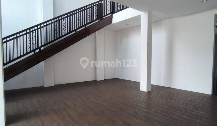 Ruang usaha di poros Borobudur cocok untuk kantor atau cafe 25