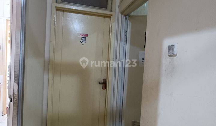 Dijual Ruang Usaha Kondisi Tersewa Pinggir Jalan Griya Loka BSD 2