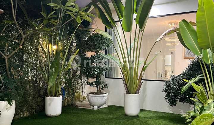 Dijual Rumah Mewah, Full Furnished, di Sail Pekanbaru 2