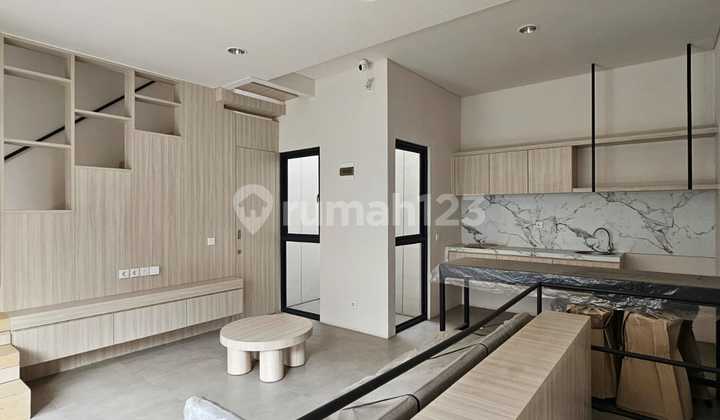 Beautiful minimalist house in the BSD City area, Banten. 2