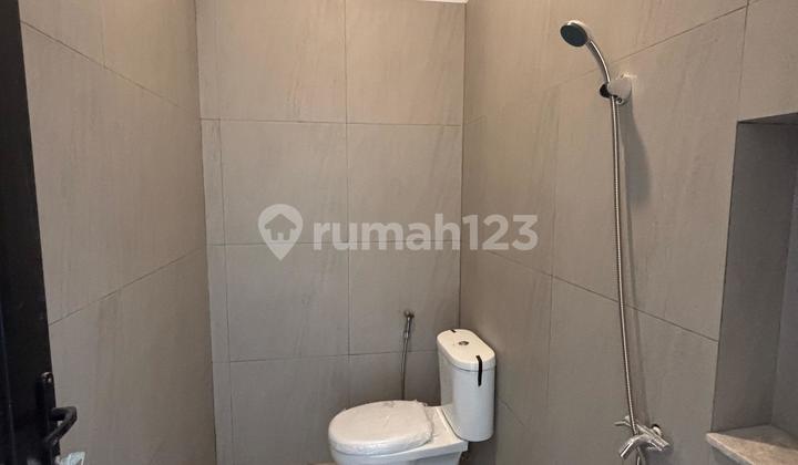 Beautiful House Independent Building Alam Sutera (tjm) 2