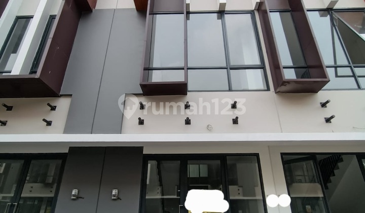 For Rent Cheap Campton 3-Story Shophouse BSD