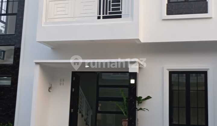 Jual cepat rumah  bsd cluster kireina bsd city ( Arp)