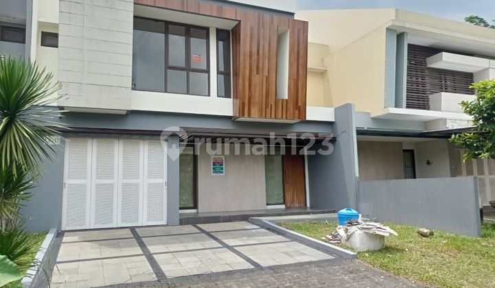 Dijual Rumah Di Jalan Boulevard Prestigia Bsd