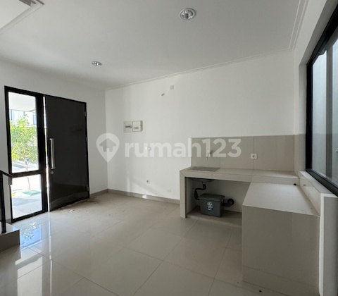 Cheapest For Sale Millennial Home PIK 2 Ready to Live, Size 4.5x10, Move-in Ready