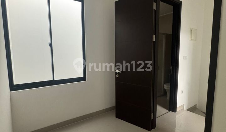 FOR RENT: OSAKA RESIDENCES HOUSE PIK 2, SIZE 4.5X10, 3 FLOORS, BRAND NEW READY TO OCCUPY 2