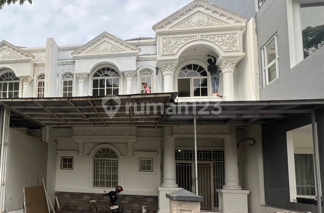 For Rent Garden House PIK, size 8x17 Ready to Occupy