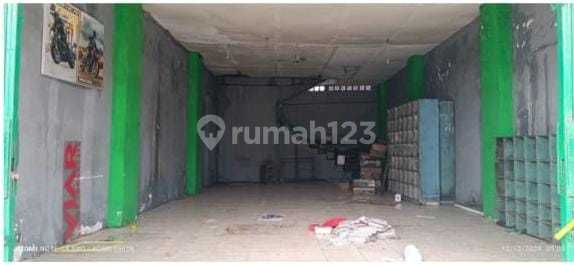 Shop House in Sukabumi Sold Below Market Price, Strategically Located on a Two-Way Provincial Road 1