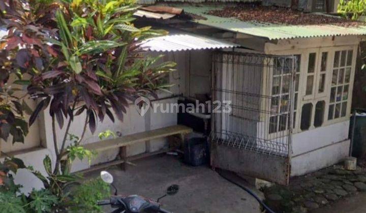 Rumah Eksklusif Dijual di Jalan Kenari Kota Bandung 2