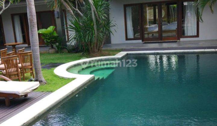 Cool And Beautiful Exclusive Villa For Sale in Canggu Bali 2