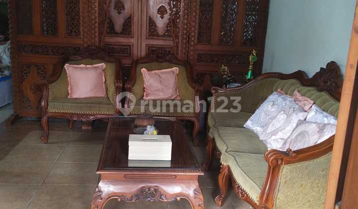 House For Sale Quickly in Setra Dago Raya Antapani Bandung 2