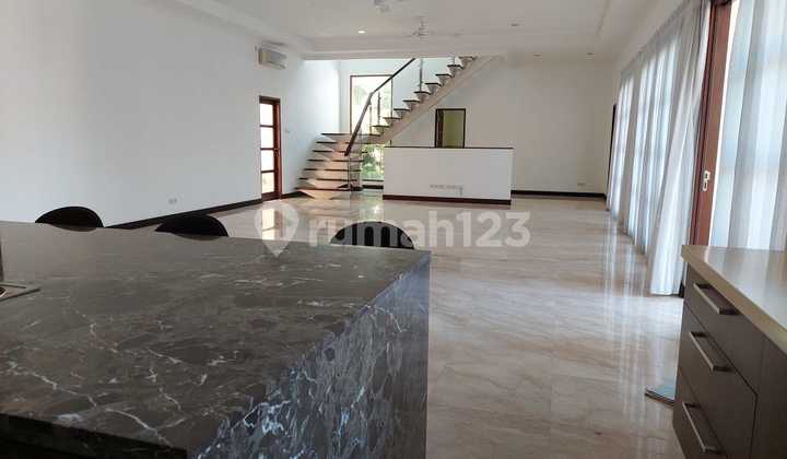 Dijual Cepat Villa Area Jimbaran Bali