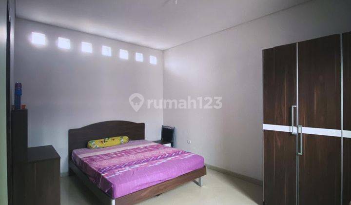 kamar tidur rumah dijual cepattt di setraduta