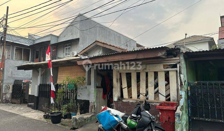 Rumah tua• Jual Murah hitung tanah • Jl Cibulan Kebayoran Baru, JakSel 1