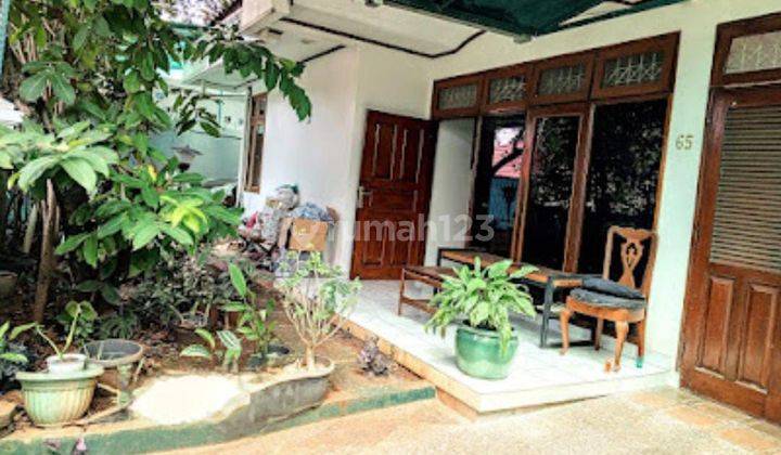 Jl Delman Bendi
Tanah Kusir, Rumah Asri Dijual, Loc Dekat SMA 47, Strategist SHM 2