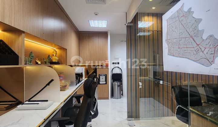 Office Furnish Bagus 29,88 Sqm. Siap Huni. Kondisi Baru. Jl Kap Tendean Jaksel Office Furnish Bagus 29,88 Sqm. Siap Huni. Kondisi Baru. Jl Kap Tendean Jaksel