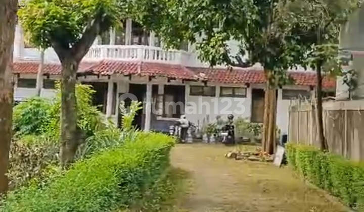 Kost,an 20 Kamar . Jl Kober Pondok Cina Depok. 1114 M2 Full Isi Mahasiswa