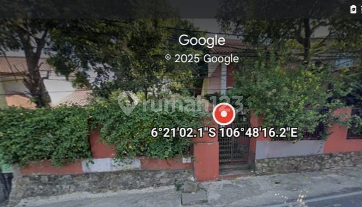 Rumah Pinggir Jl Timbul. Jagakarsa. Strategis