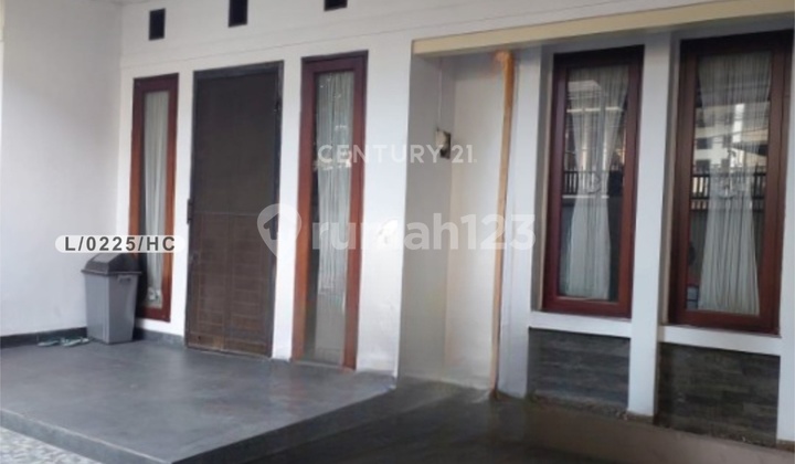 Rumah Cluster Terbaik Di TKI 3 Hadap Timur Tenggara Siap Huni