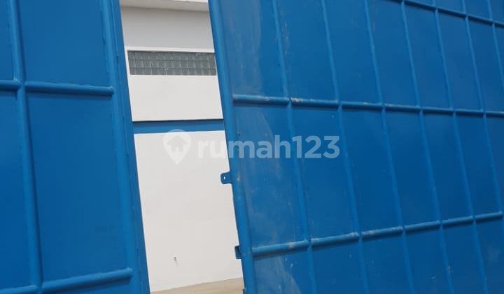 Gudang Kawasan Sentra Bisnis Cibolerang Bandung