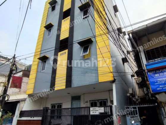 Disewakan Kost Campur Strategis Untik Mahasiswa & Karyawan di Griya Hikari Jl. Alpukat 3 No.40, Tj. Duren, Grogol Petamburan, Jakarta Barat PALING MURAH Full Furnished BOOK NOW !! 1