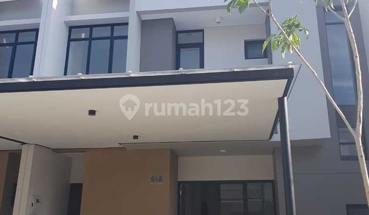 Jual Rumah 2 Lantai SHM 3 BR di Pik 2 Cluster Dallas Super Murah!! 2