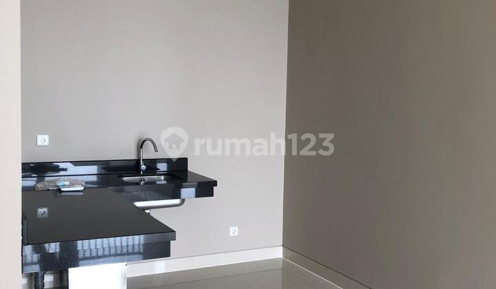For Rent>Apartemen Ciputra World 1 BR (Bukan Studio) W/ City View 45 M2 bisa Req Furnished! 2