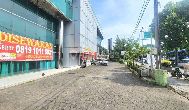 Gedung 3 Lantai + Rooftop Di Riau Raya - Bandung Pusat 2