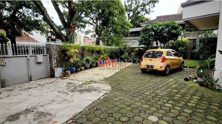 Rumah Terawat Di Sayap Pajajaran - Bandung Pusat 2