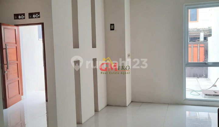 READY-TO-OCCUPY HOUSE IN BKR AREA - CENTRAL BANDUNG 2