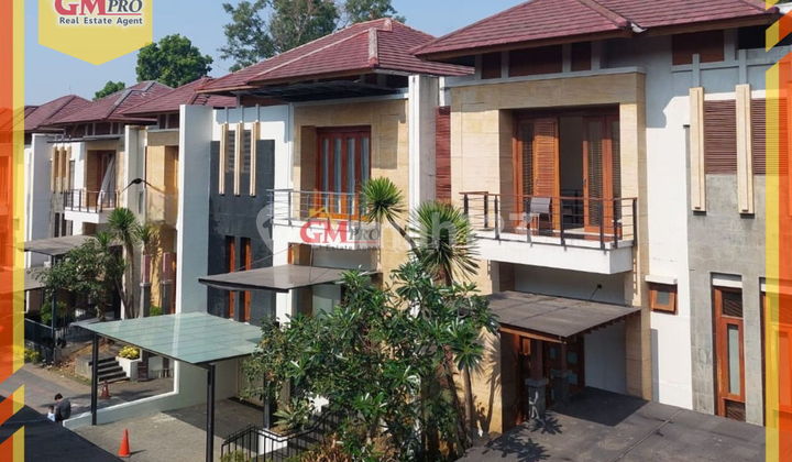 Rumah Lux di Ciumbuleuit - Bandung Utara