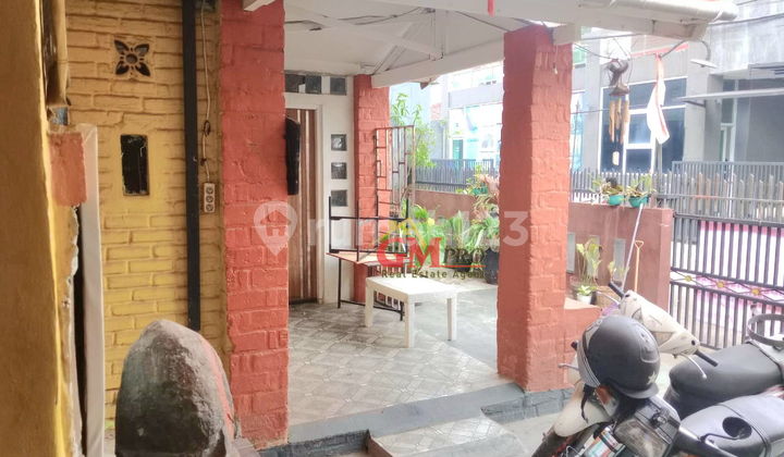 A boarding house in the Tubagus Ismail area. - North Bandung 2