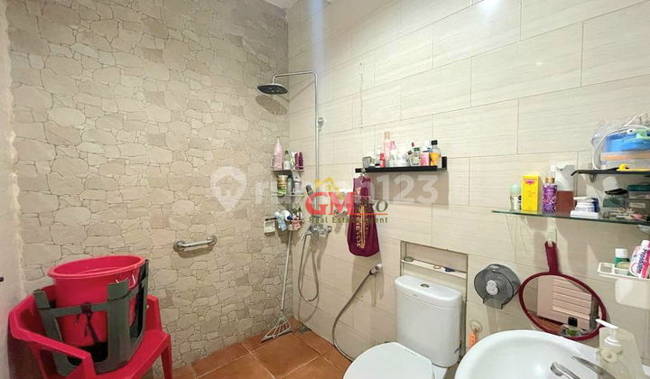 RUMAH UNTUK USAHA DAN KANTOR DI PAJAJARAN RAYA - BANDUNG PUSAT 2