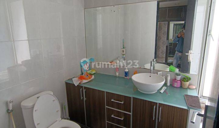 DISEWAKAN RUMAH 2 LANTAI CANTIK CITRA JAKARTA BARAT Rumah Unfurnished Baru SHM - Sertifikat Hak Milik di Citra garden 6, Citra Garden 2