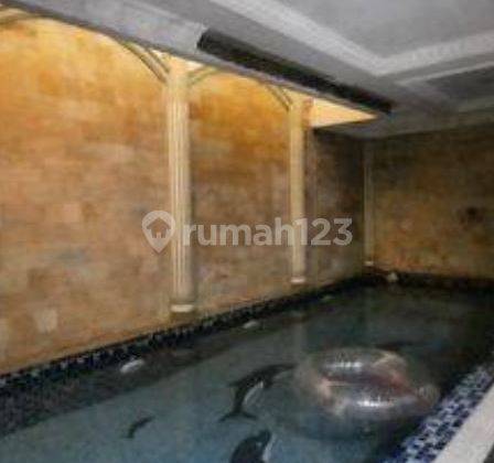 Rumah Mewah 3 Lantai Full Furnish Kolam Renang Taman Palem 2