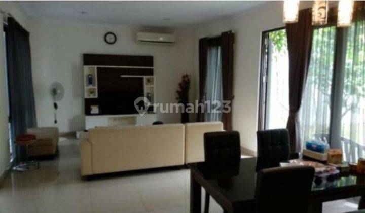 Dijual Rumah cantik di cluster Ritzone Icon BSD 2