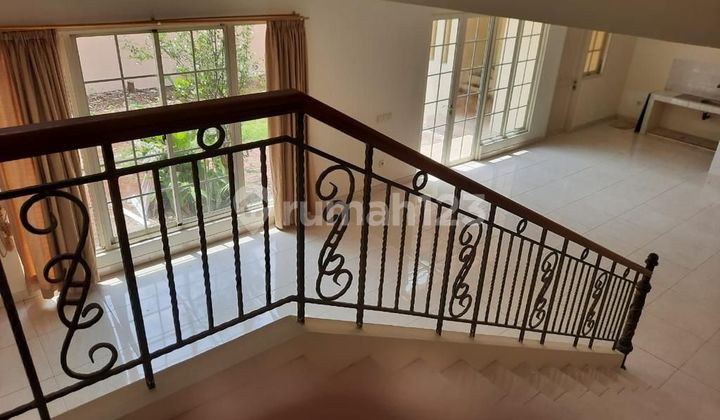 Dijual/Sewa Rumah Cantik di Belagio The Green BSD 2