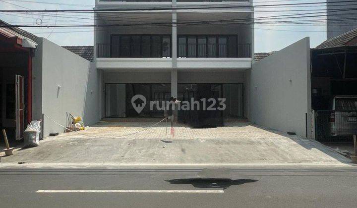 Dijual Ruko Mandiri Di Pinggir Jl Rawa Buntu Utara Kencana Loka BSD 1